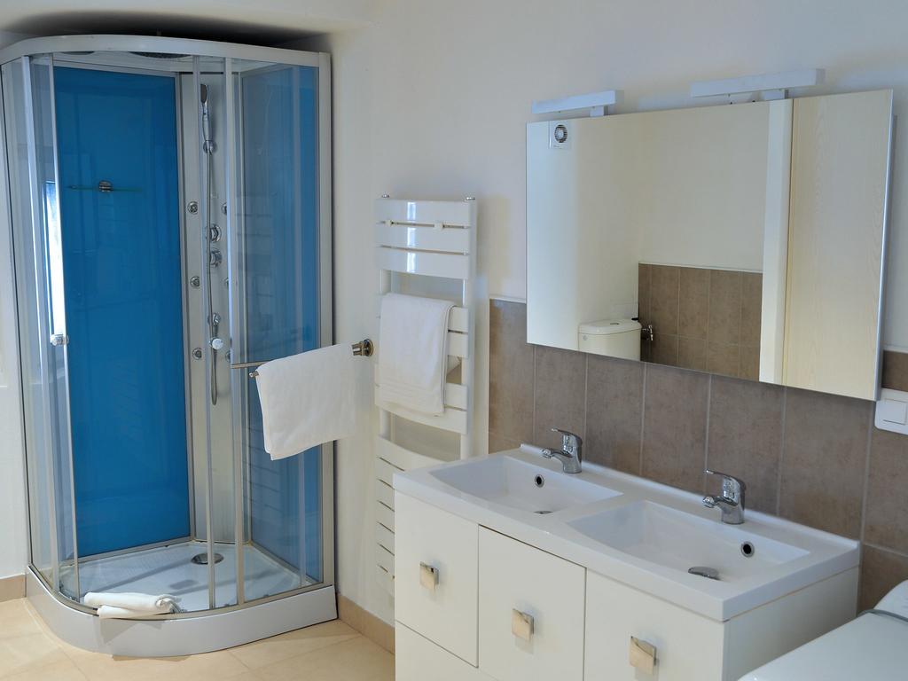 Gite Elouann Familial Spacieux Calme Holiday home *